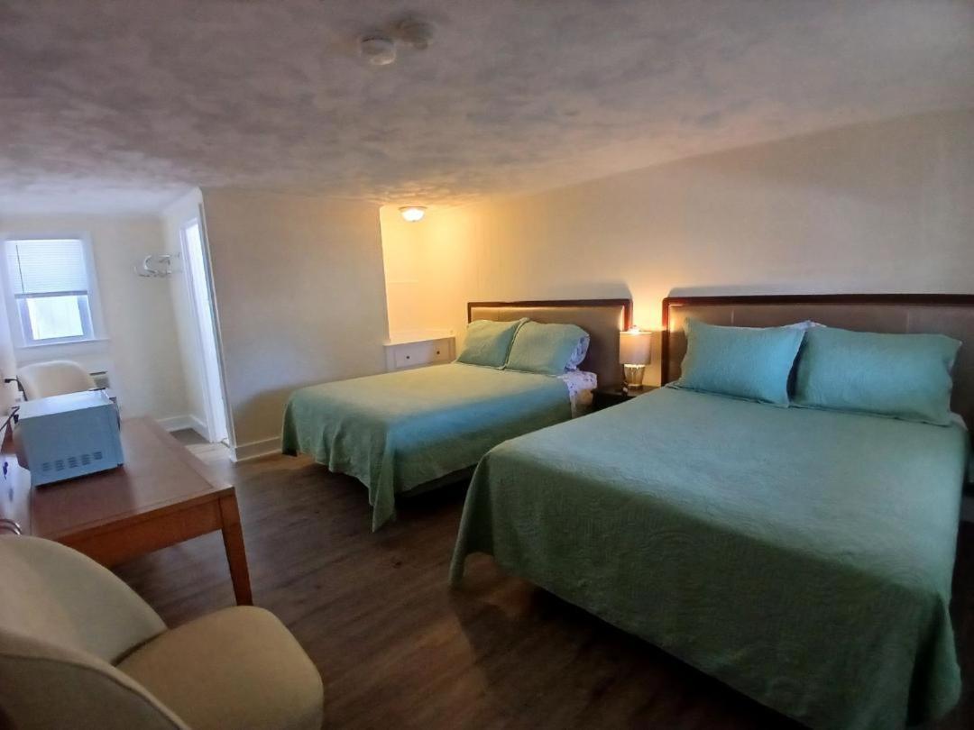 Jonathan Edwards Motel Dennisport Exterior photo